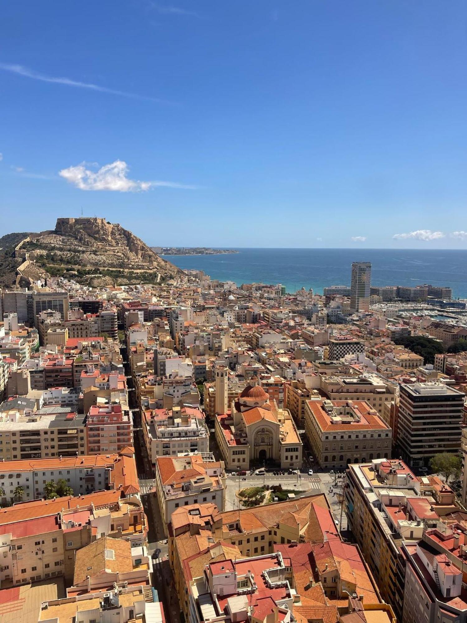 Estudiotel 95 Centro Alicante Dış mekan fotoğraf